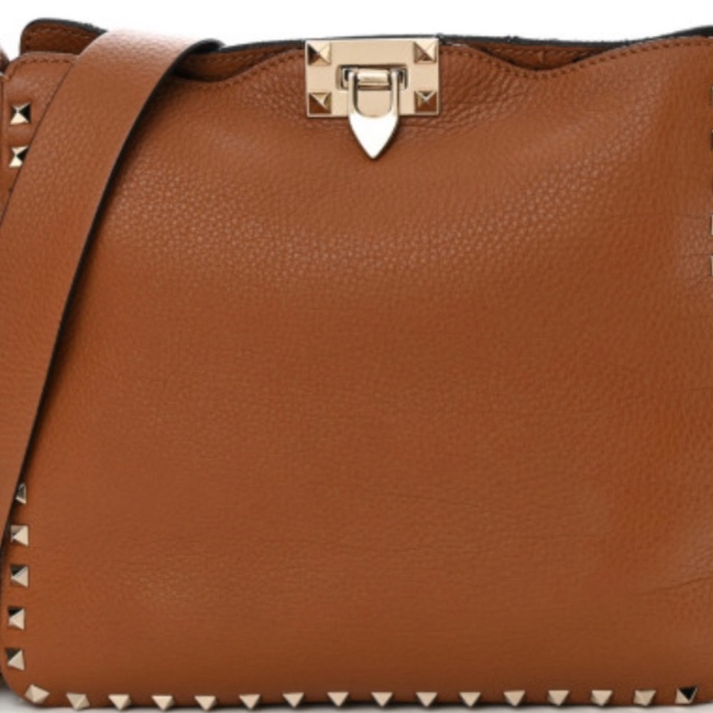 VALENTINO GARAVANI Pebbled Calfskin Rockstud Flip-Lock Messenger Bag